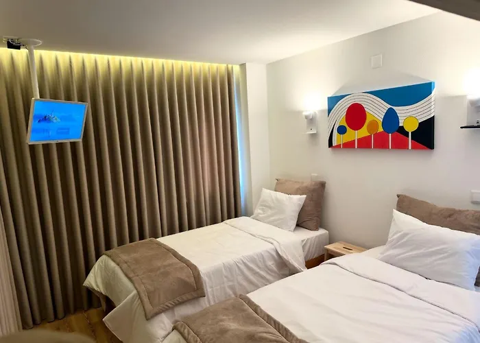 Rosa Hostel São Pedro de Muel